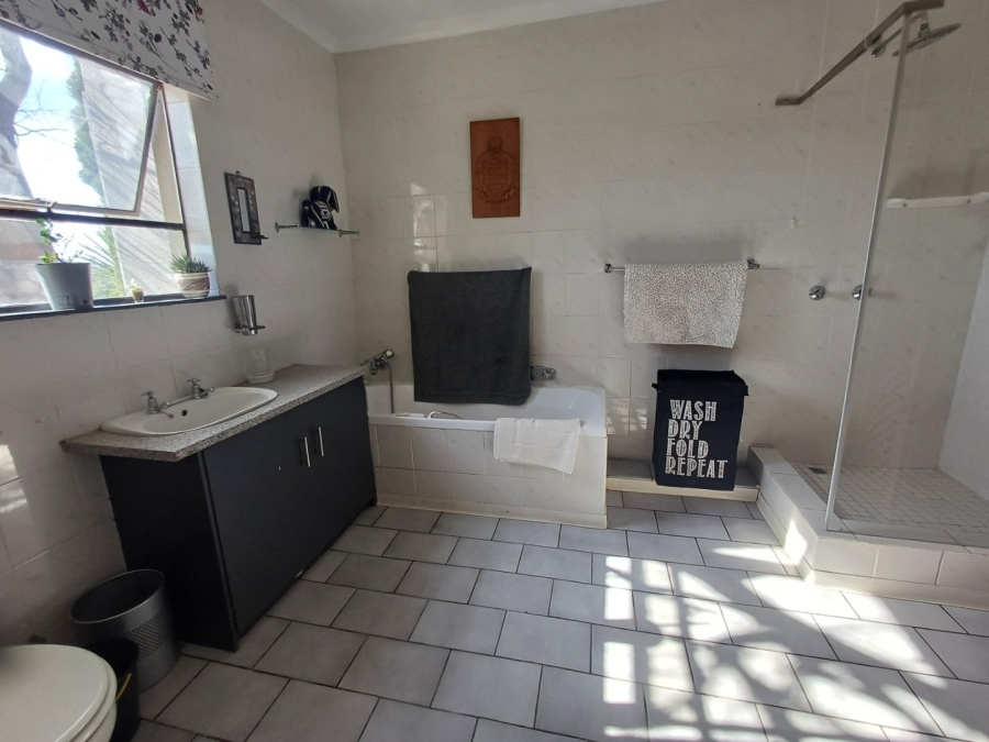 3 Bedroom Property for Sale in Baysvalley Free State